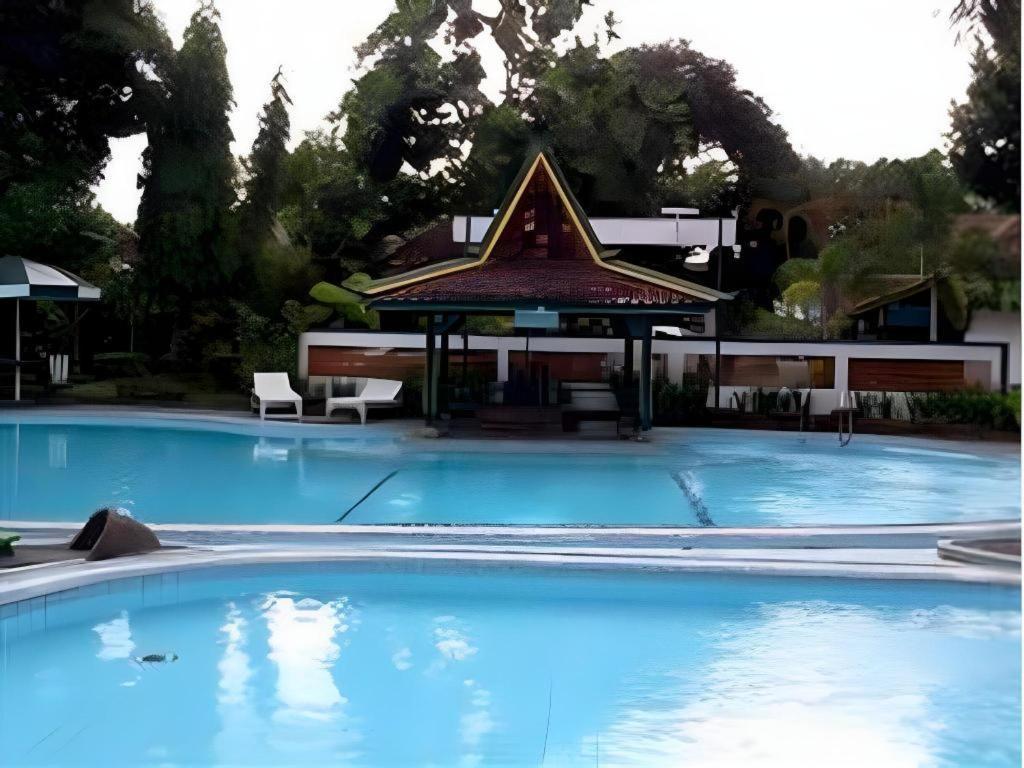Hotel Batik Yogyakarta Exterior foto