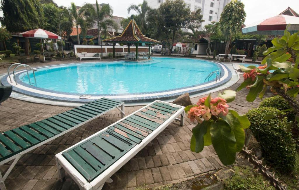 Hotel Batik Yogyakarta Exterior foto